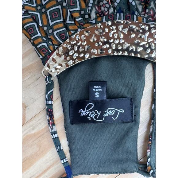 Love Reign Geometric Print Halter Spaghetti Strap Dress Green Red Women’s Size S - Picture 8 of 10